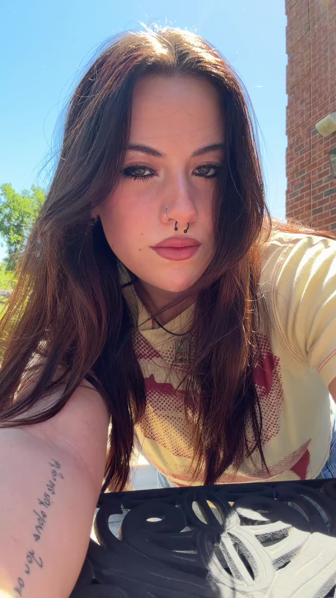 @liv