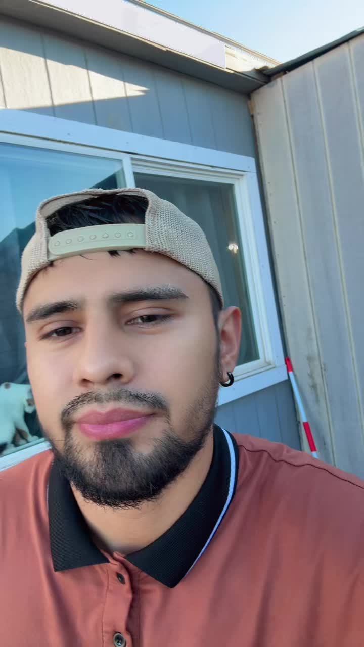 @Roberto