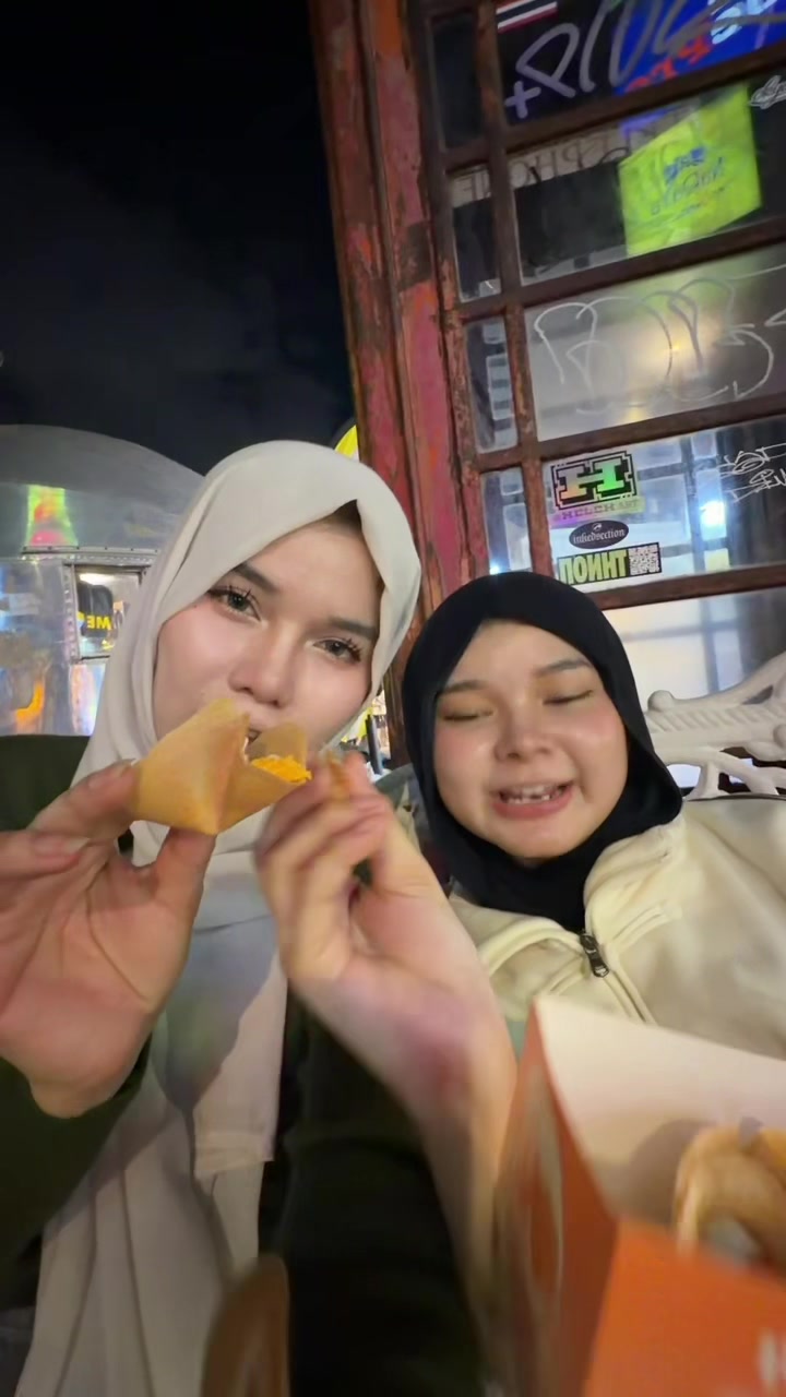 @Putri desebel