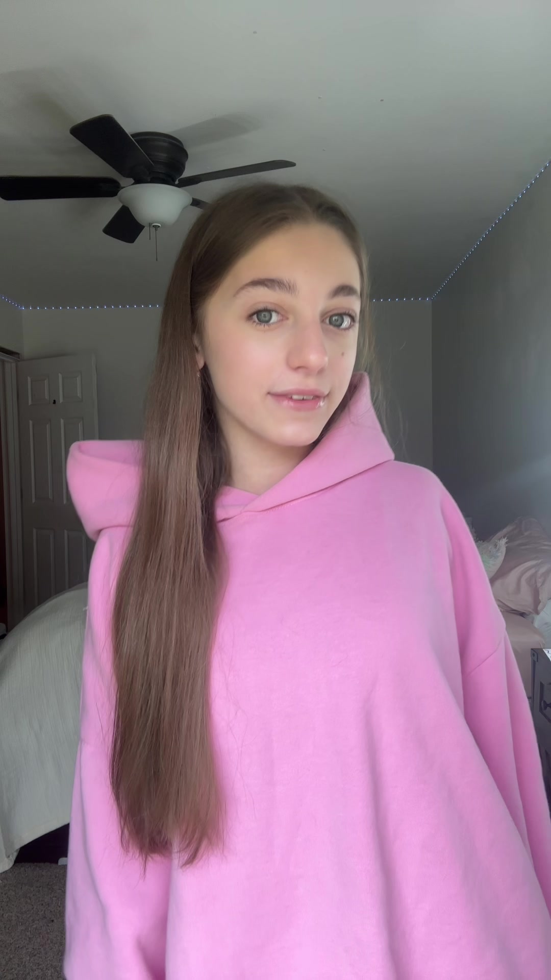 @𝓔𝓿𝓮𝓵𝔂𝓷 🌟💐