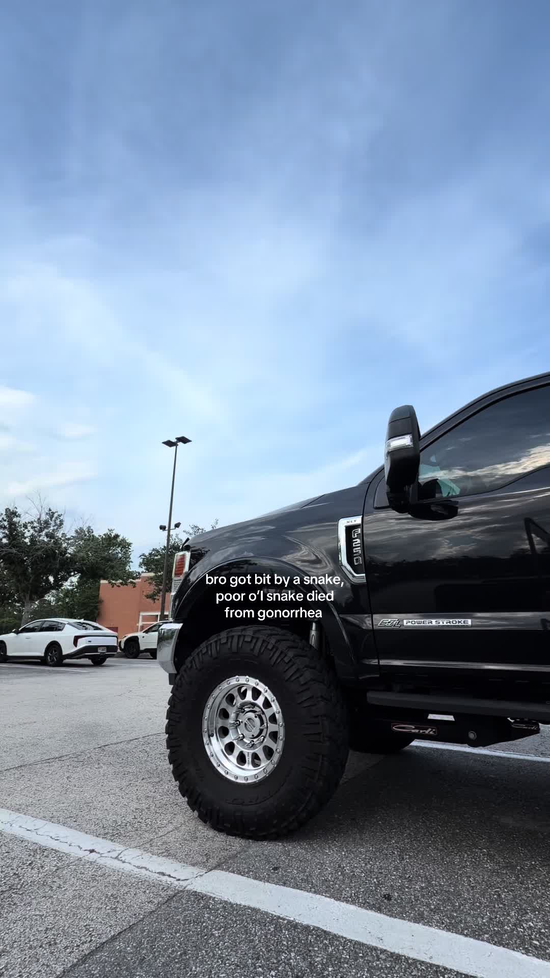 @️