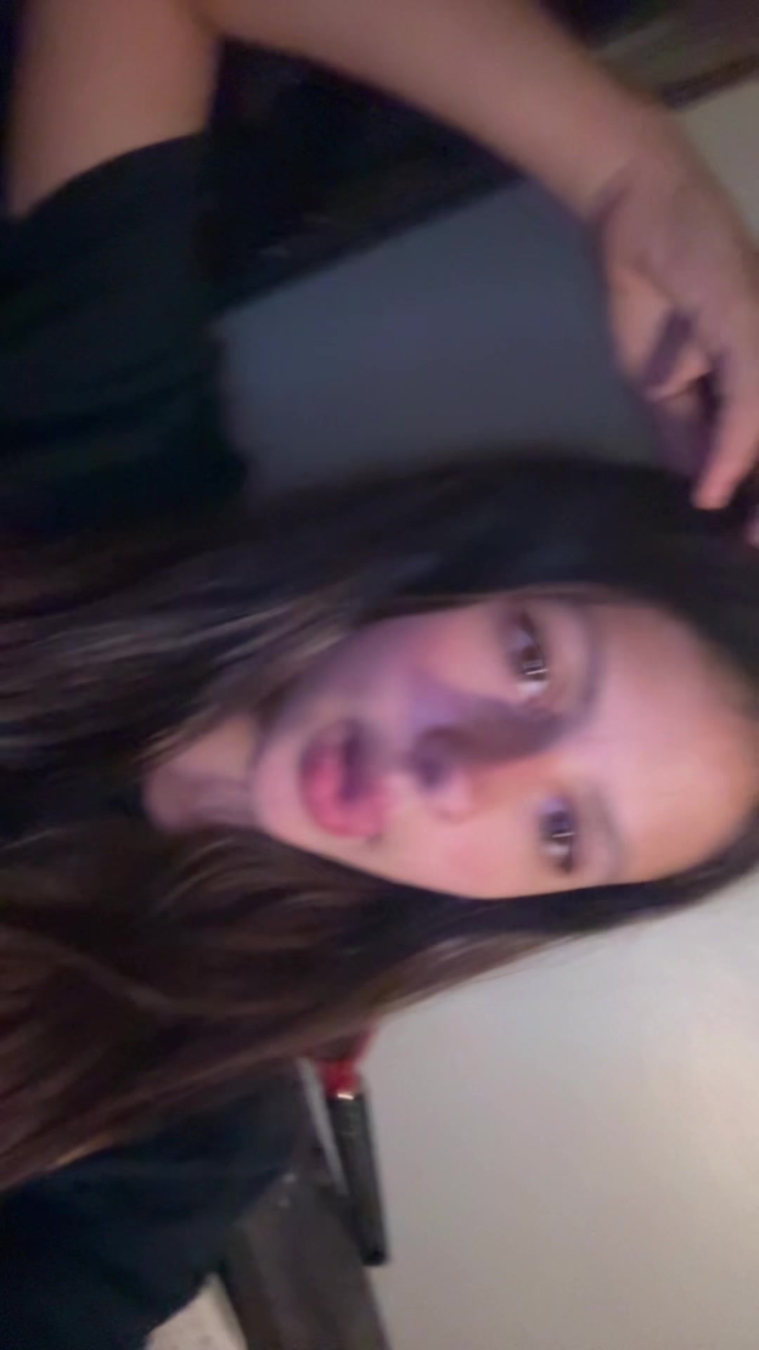 @yourgirl$