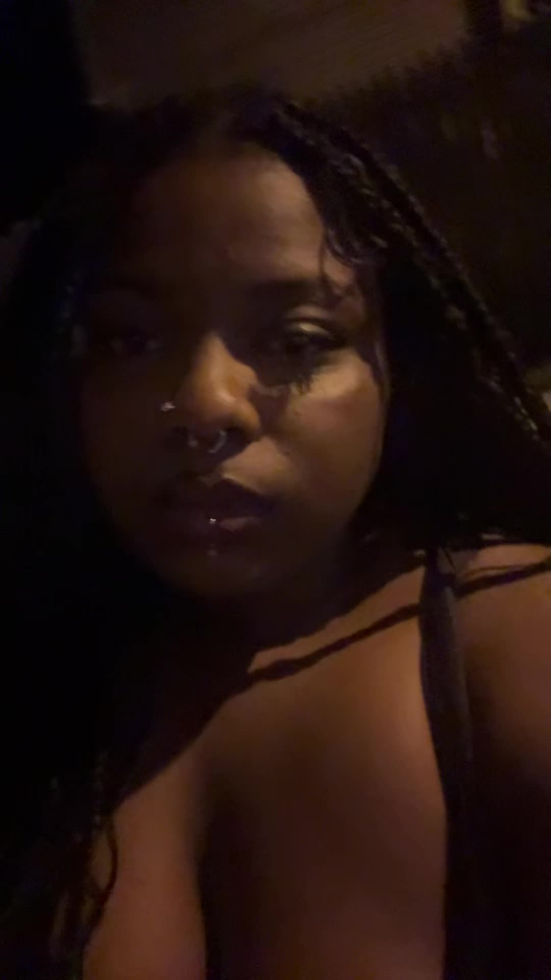 @️