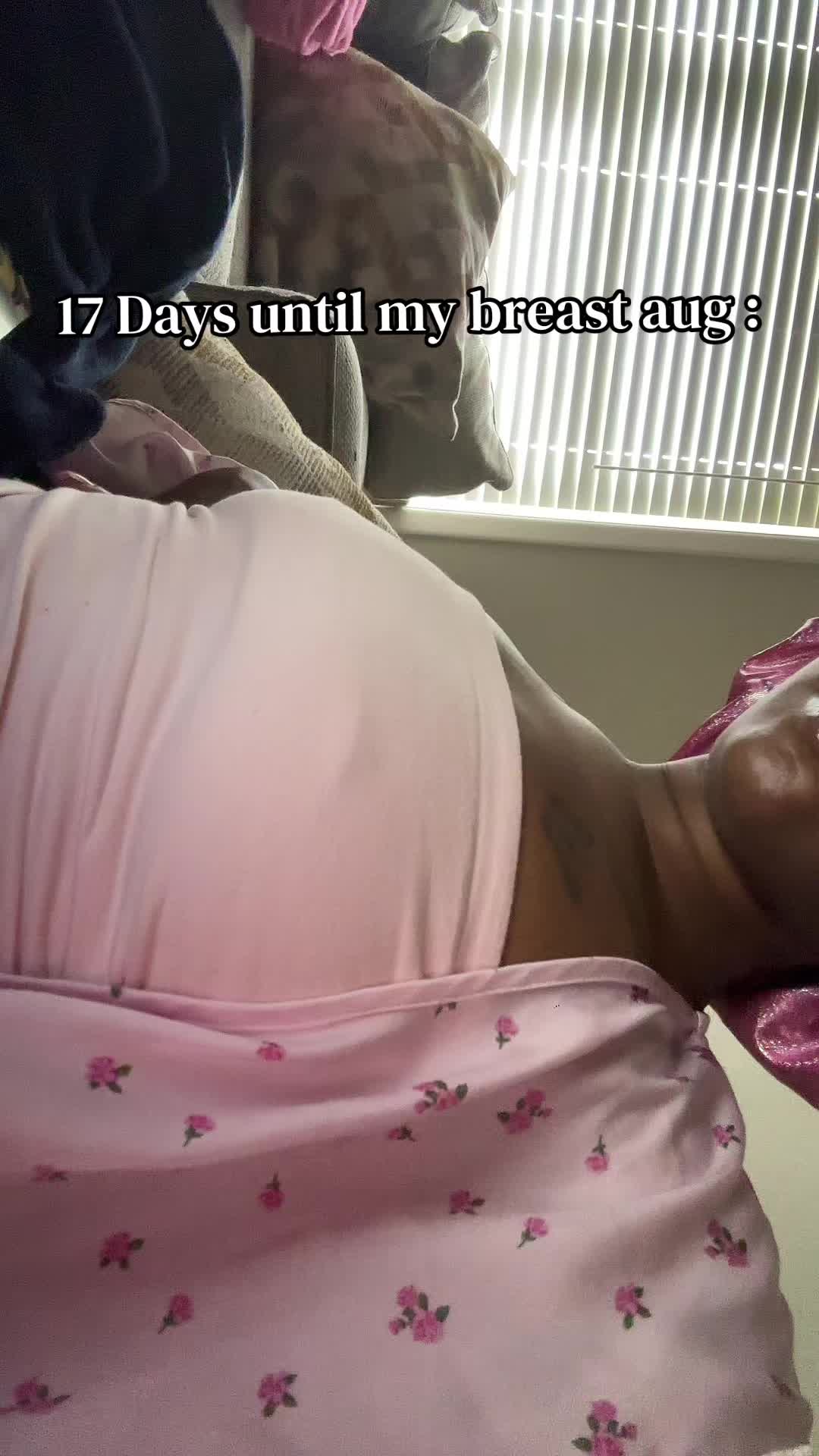 @realdesiholmes