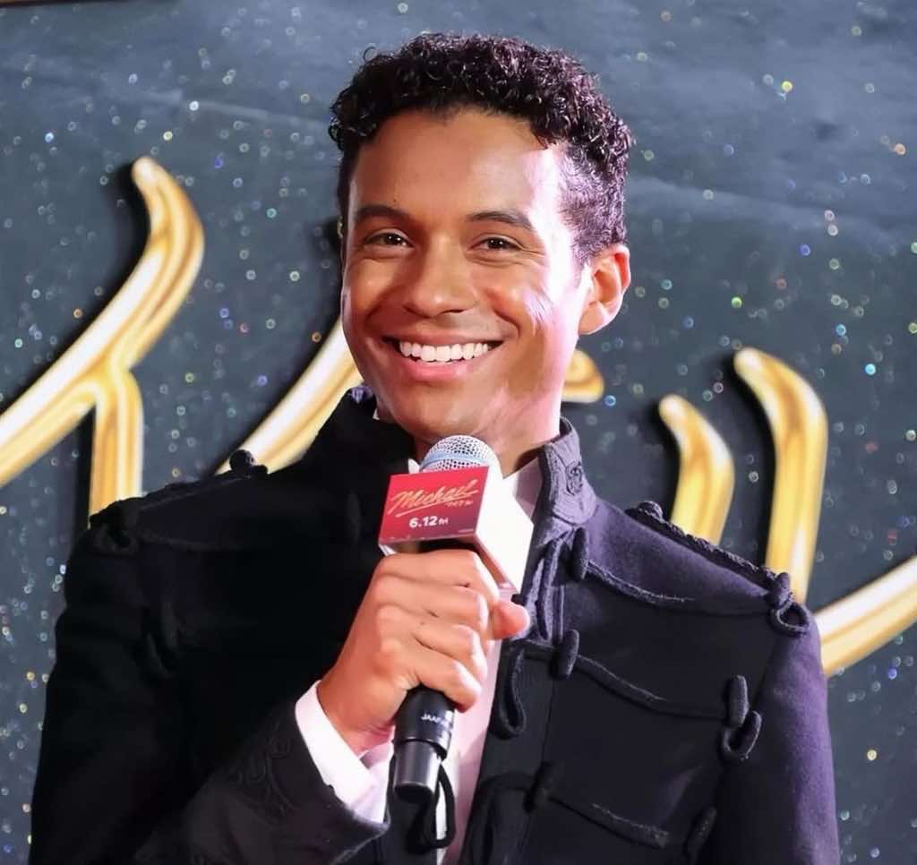 @𝐇𝐚𝐥𝐞𝐲 ❥