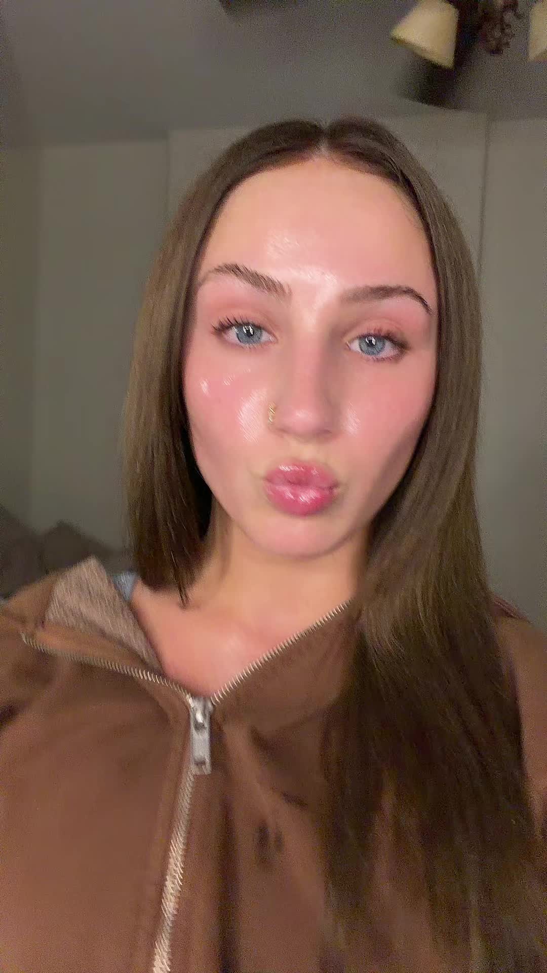 @queen ava