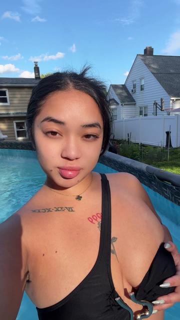 @Asia4keeps