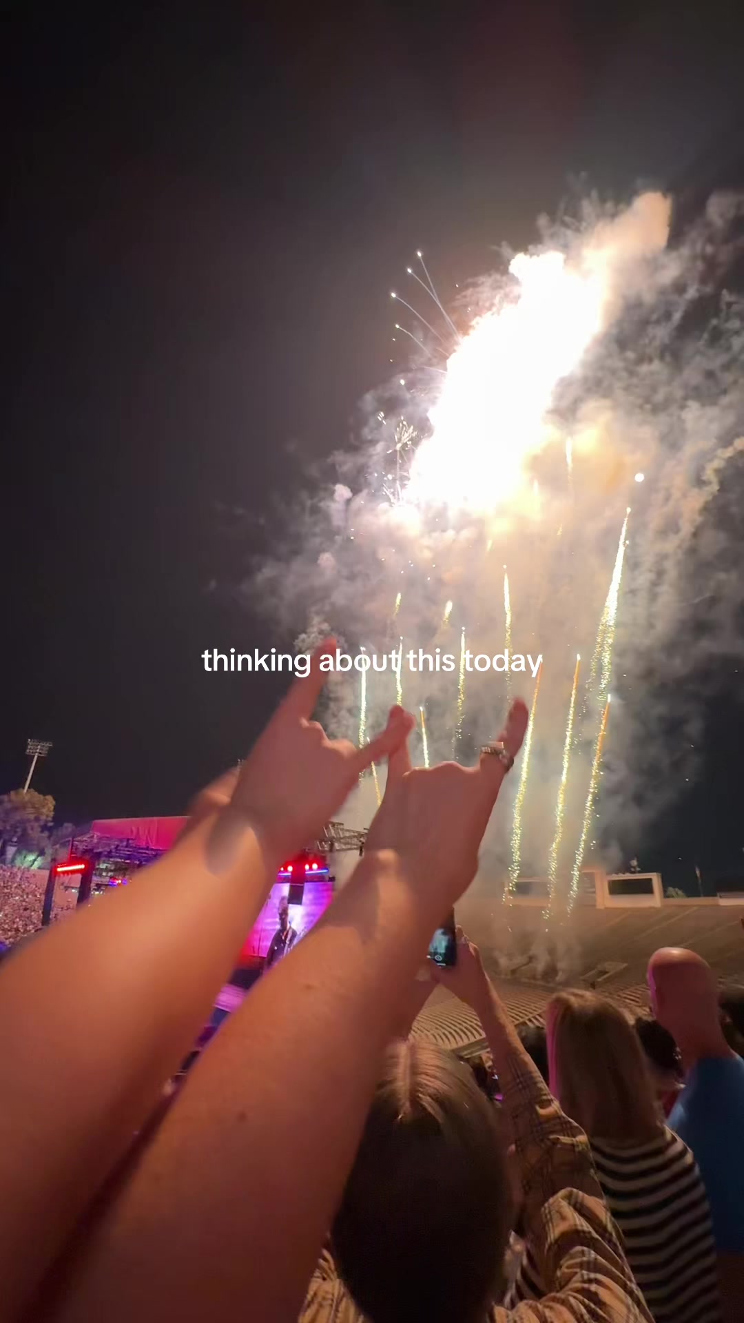 @AT