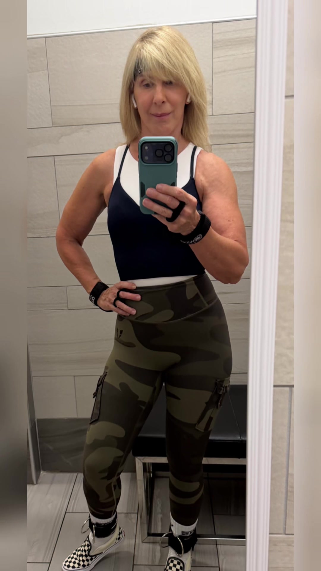 @Workout chickie 🐣🐣 only 1