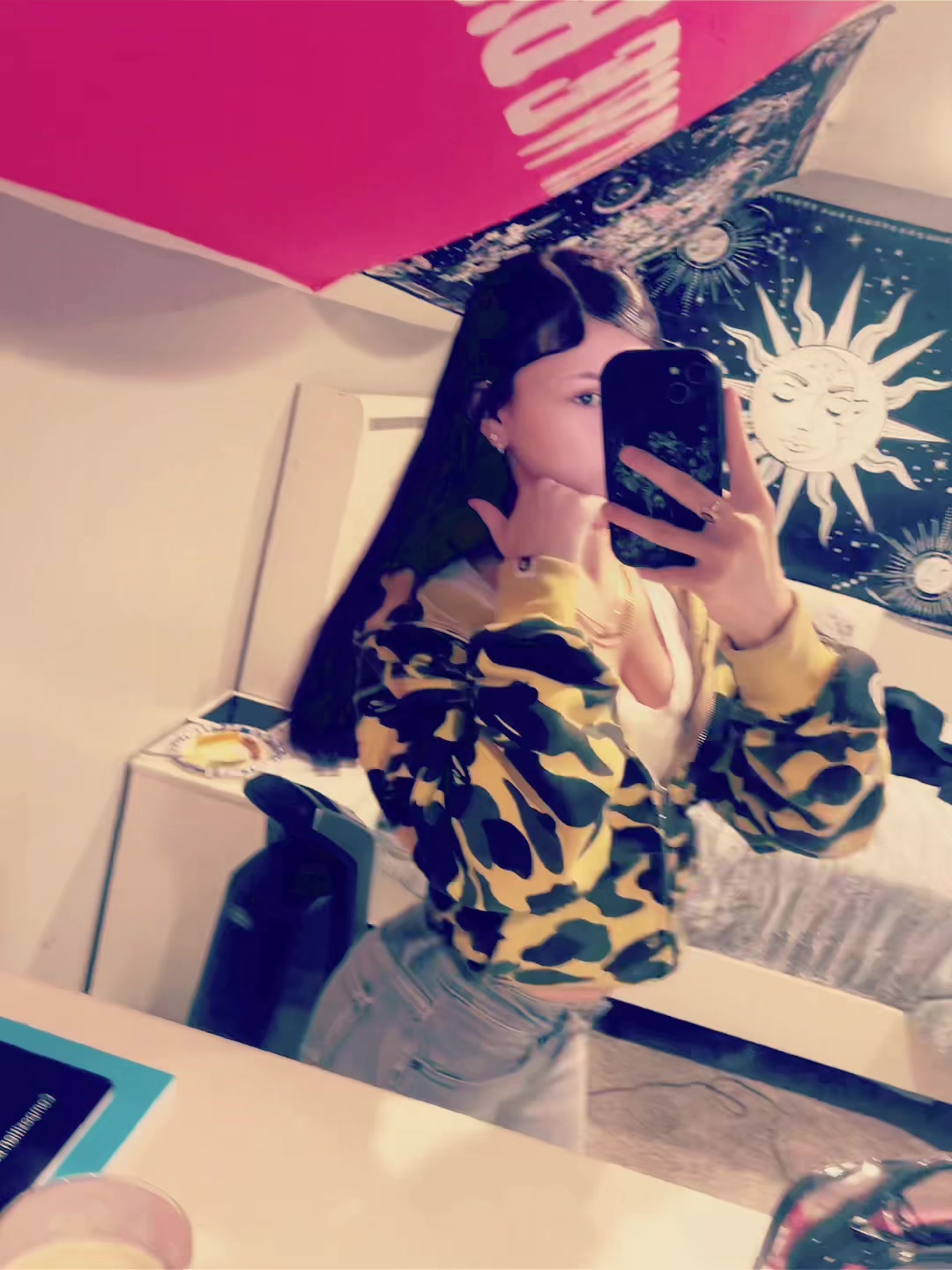 @vae.vaes.spam