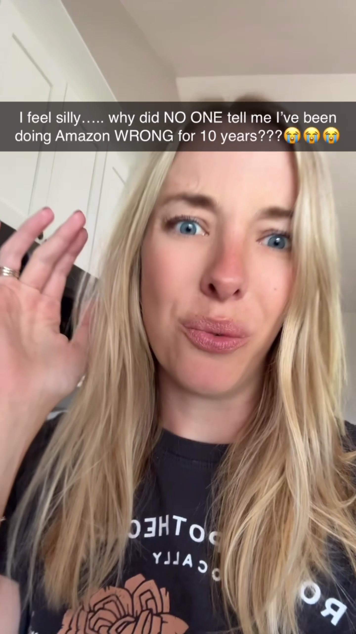 @HiddenDealswithMollie