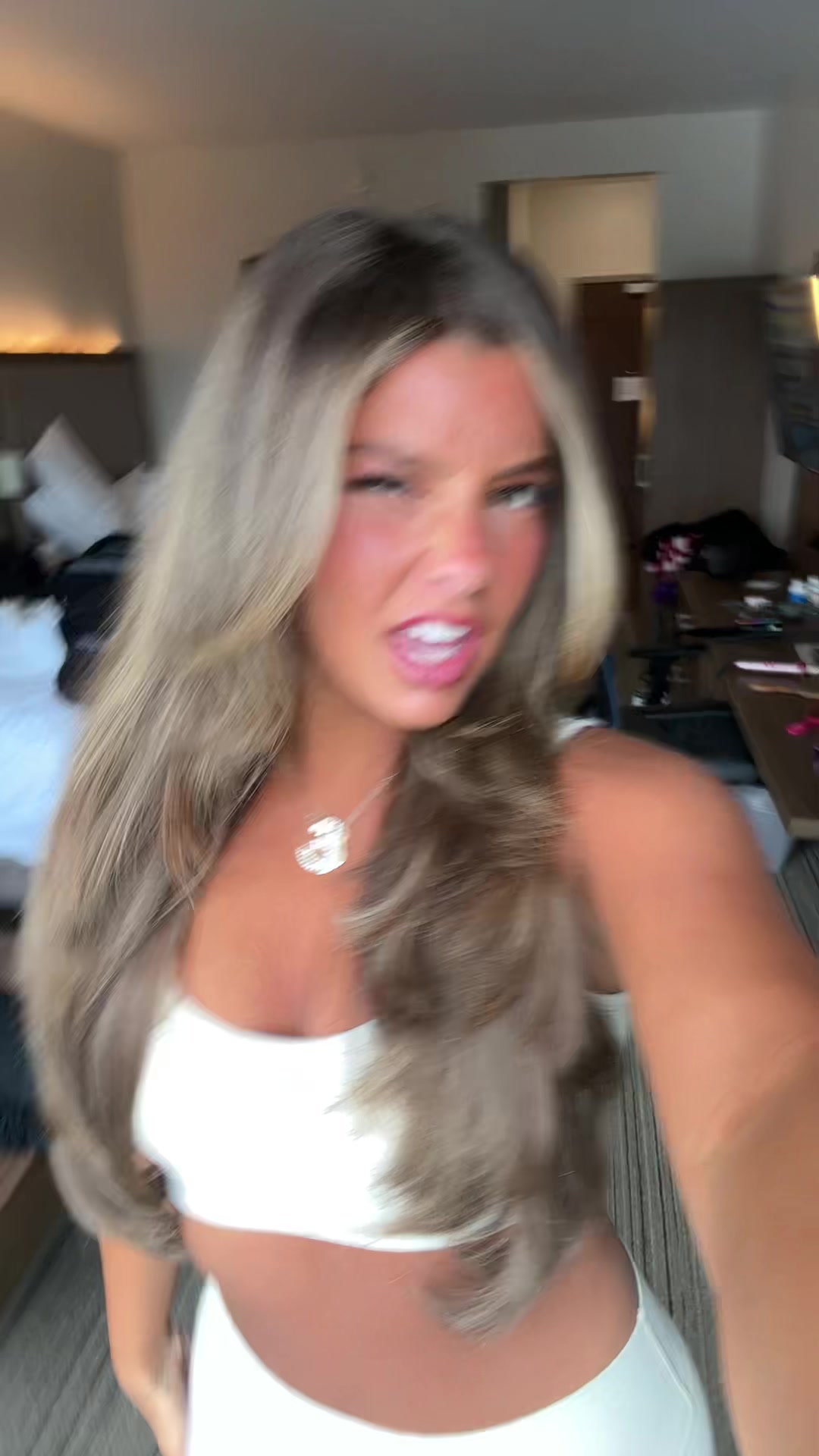 @ellie🛍️☀️💗👙