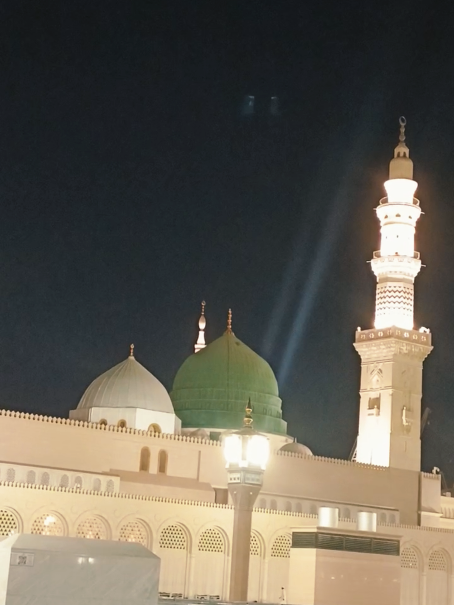 @ملک 🥀
