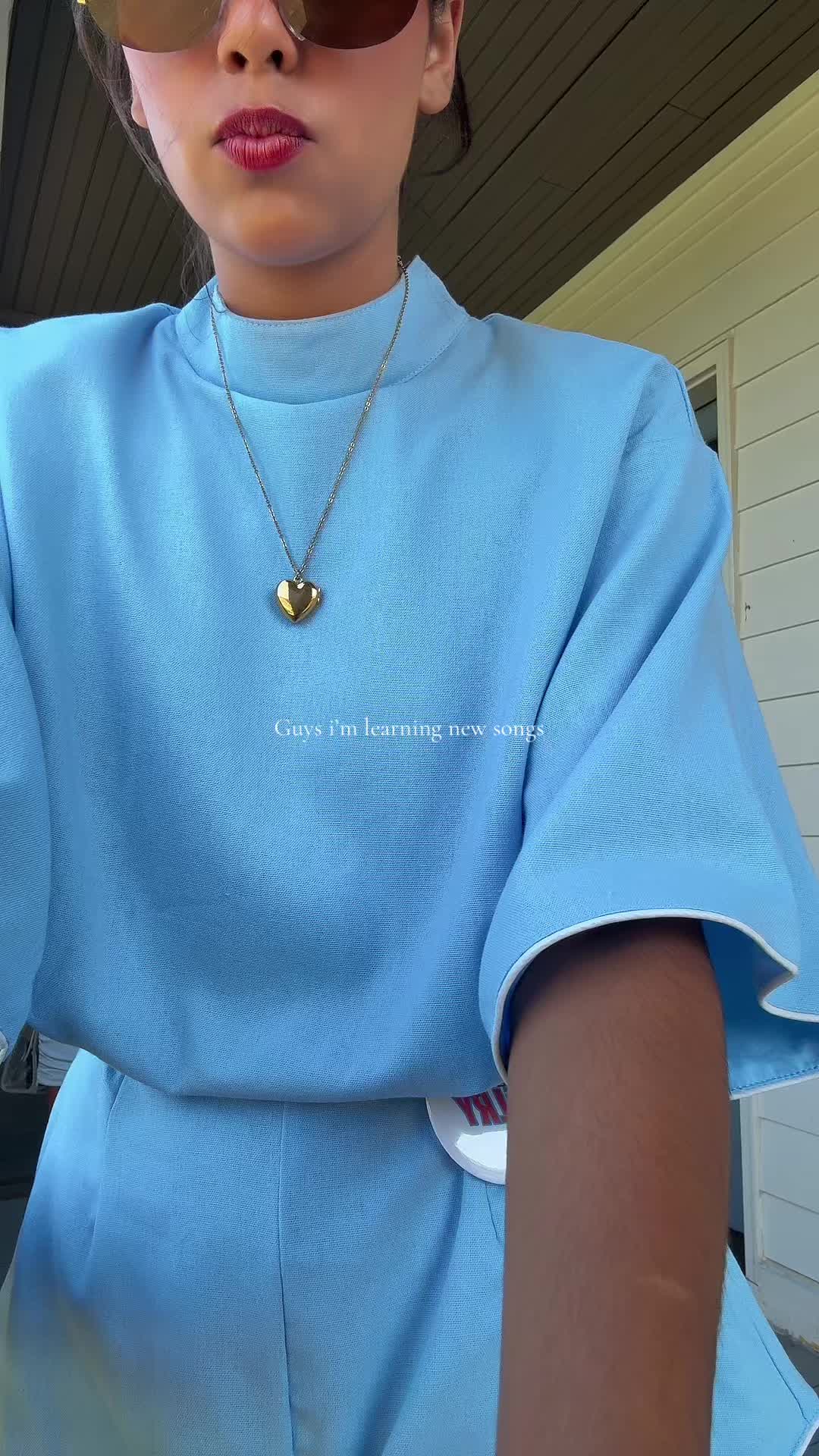 @🧸