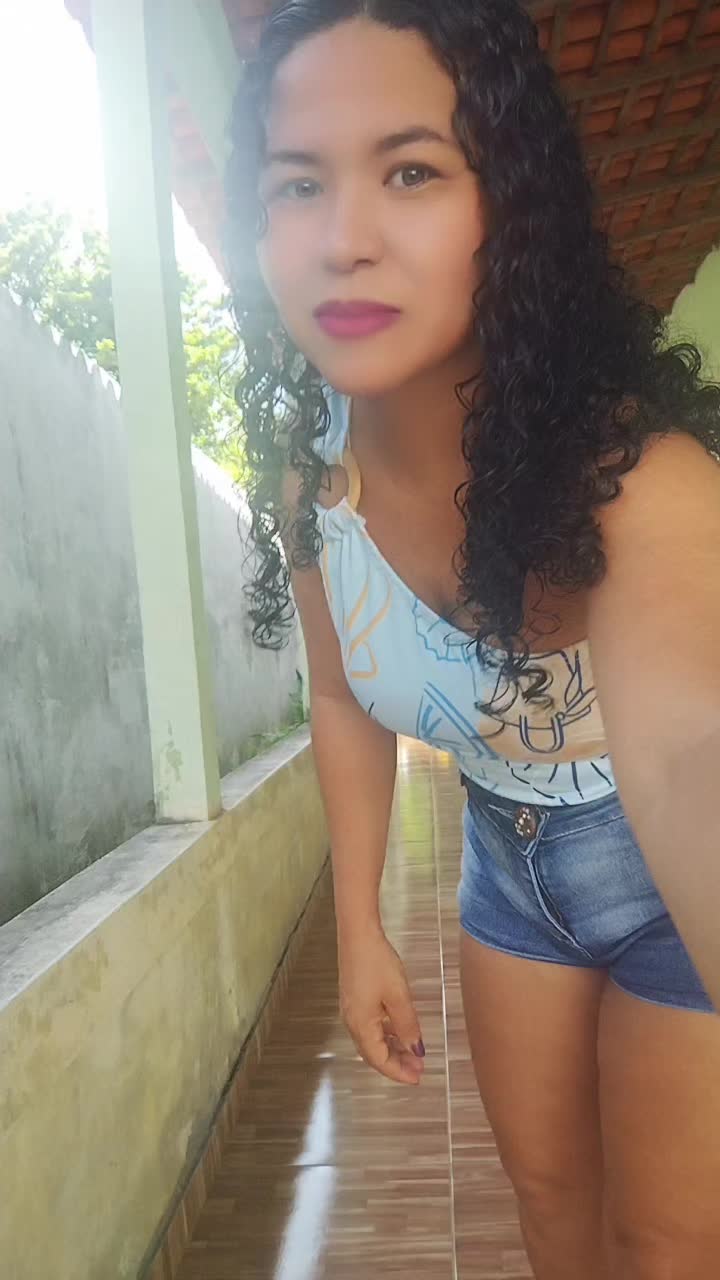 @Cristiane cristal 123