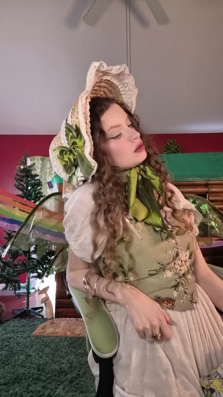 @𝓢𝓽𝓻𝓪𝔀𝓫𝓐𝓻𝓲𝓮🍓🌷🌳