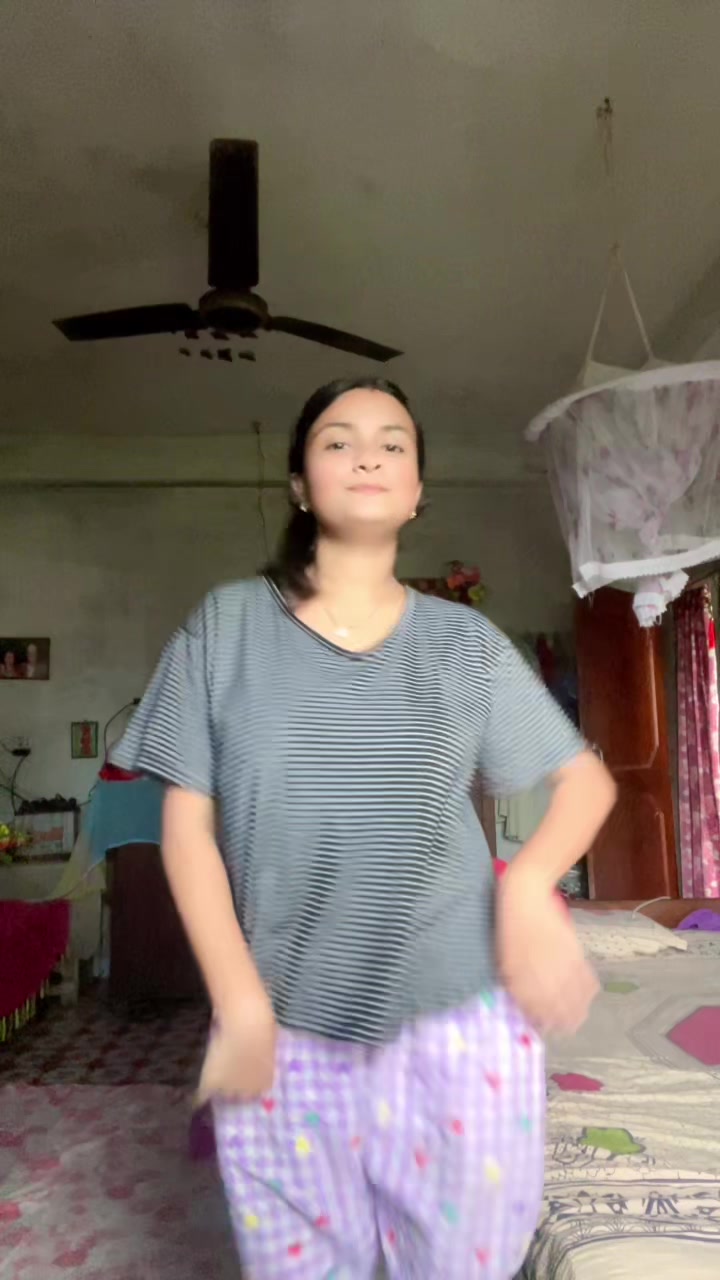 @Ayushu🤪