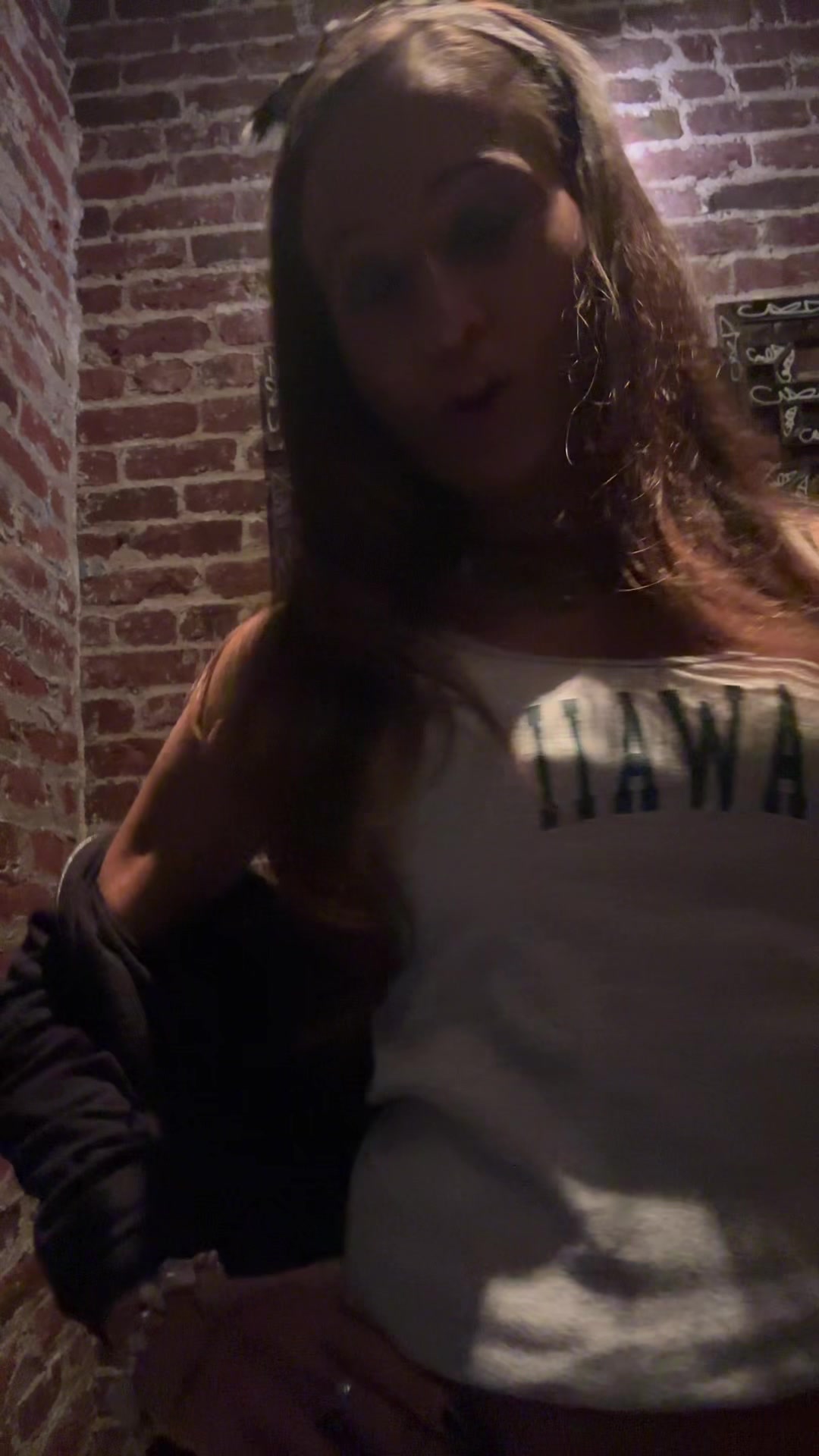 @julessearena