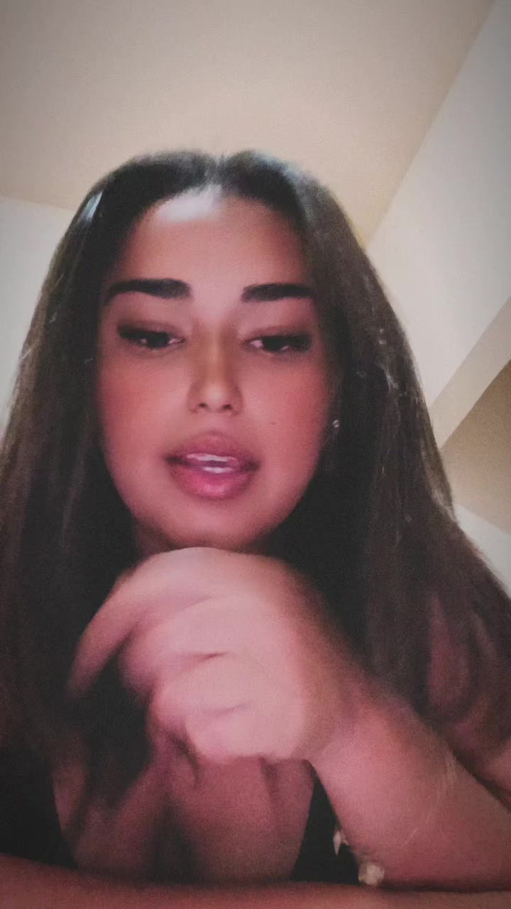 @Laura_freitas08