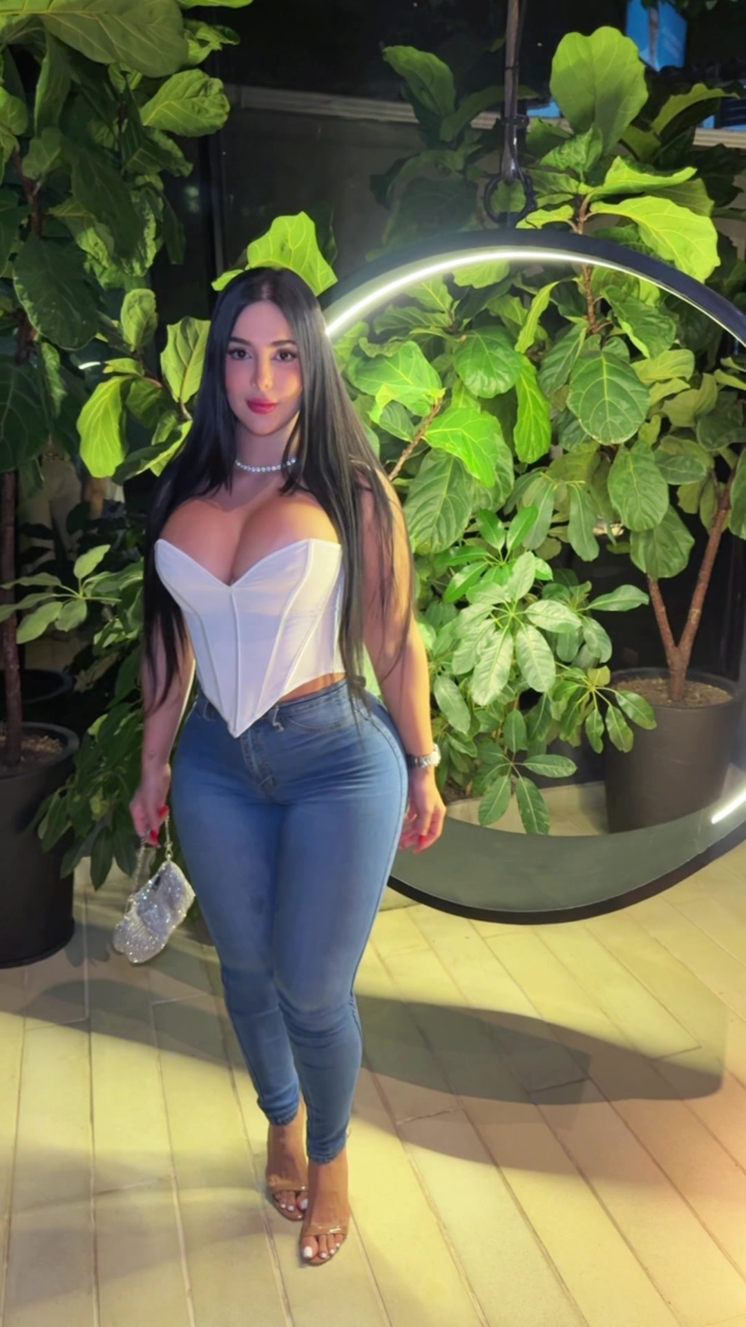 @Brenda Castro