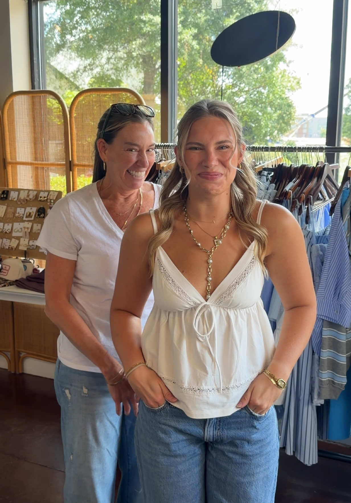@PAGE 6 BOUTIQUE