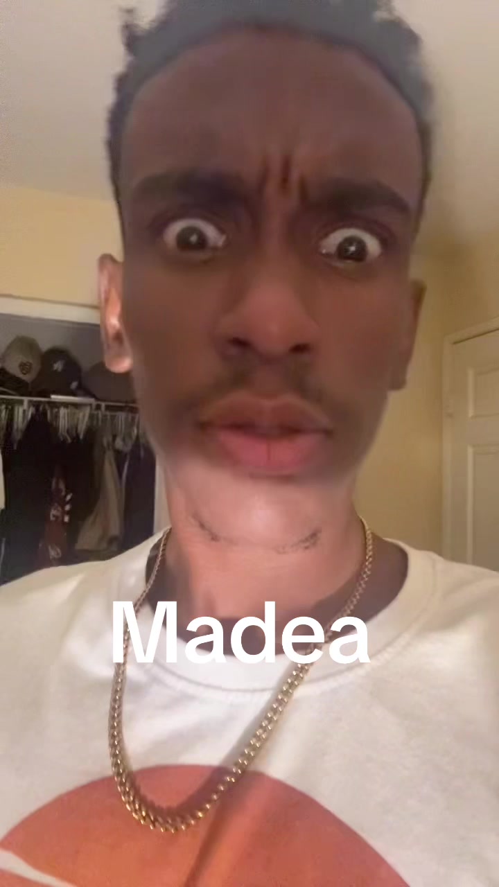 @🤴MrKingTaki27👑