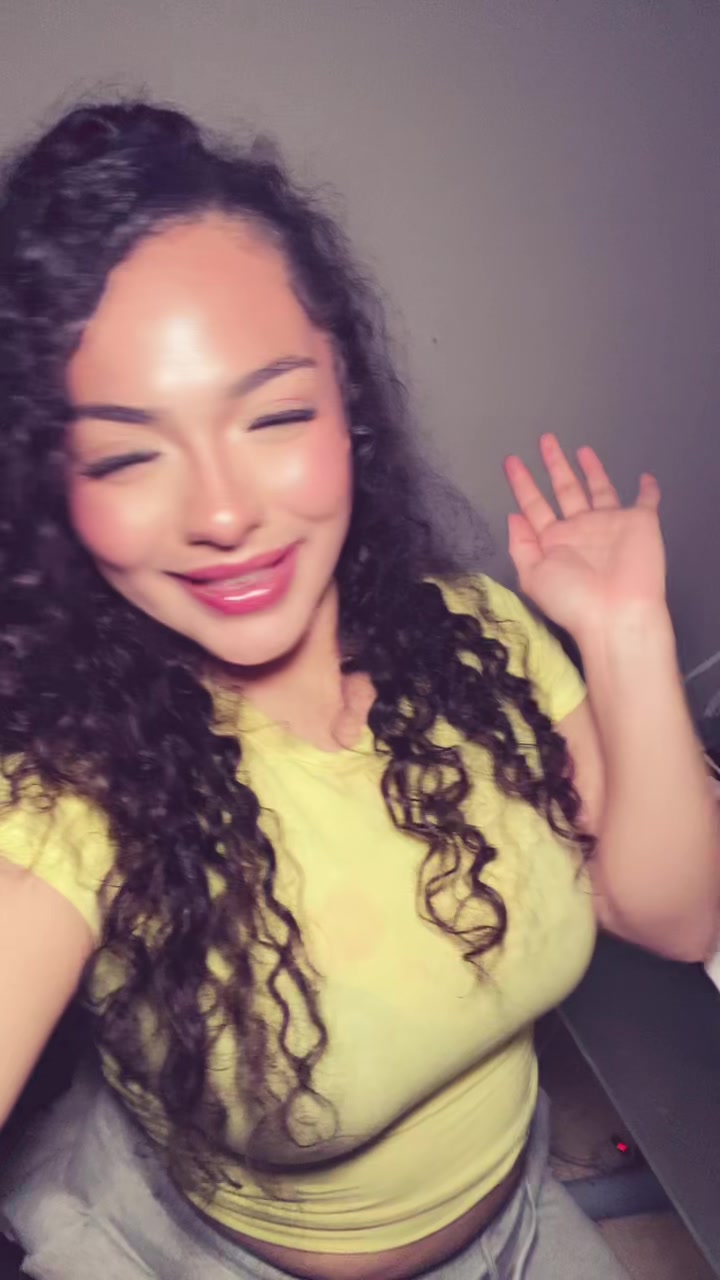 @itsallyrosee