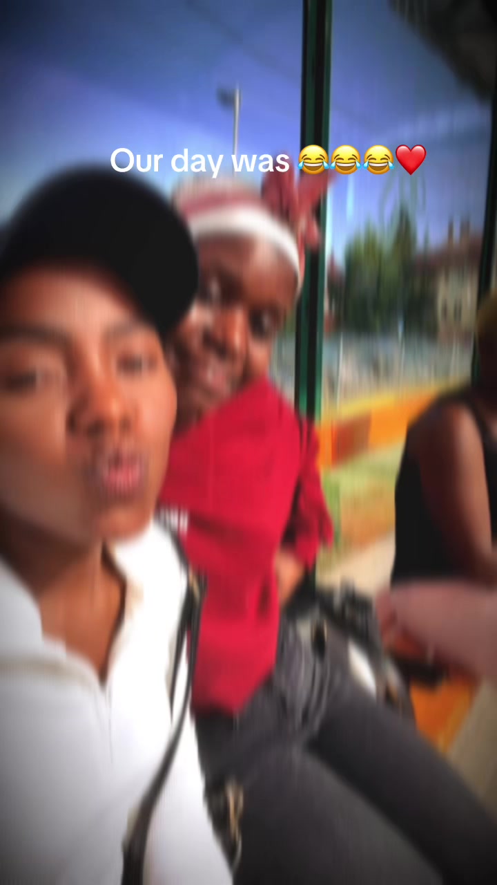 @Tinatan🦋🇹🇿🇵🇱