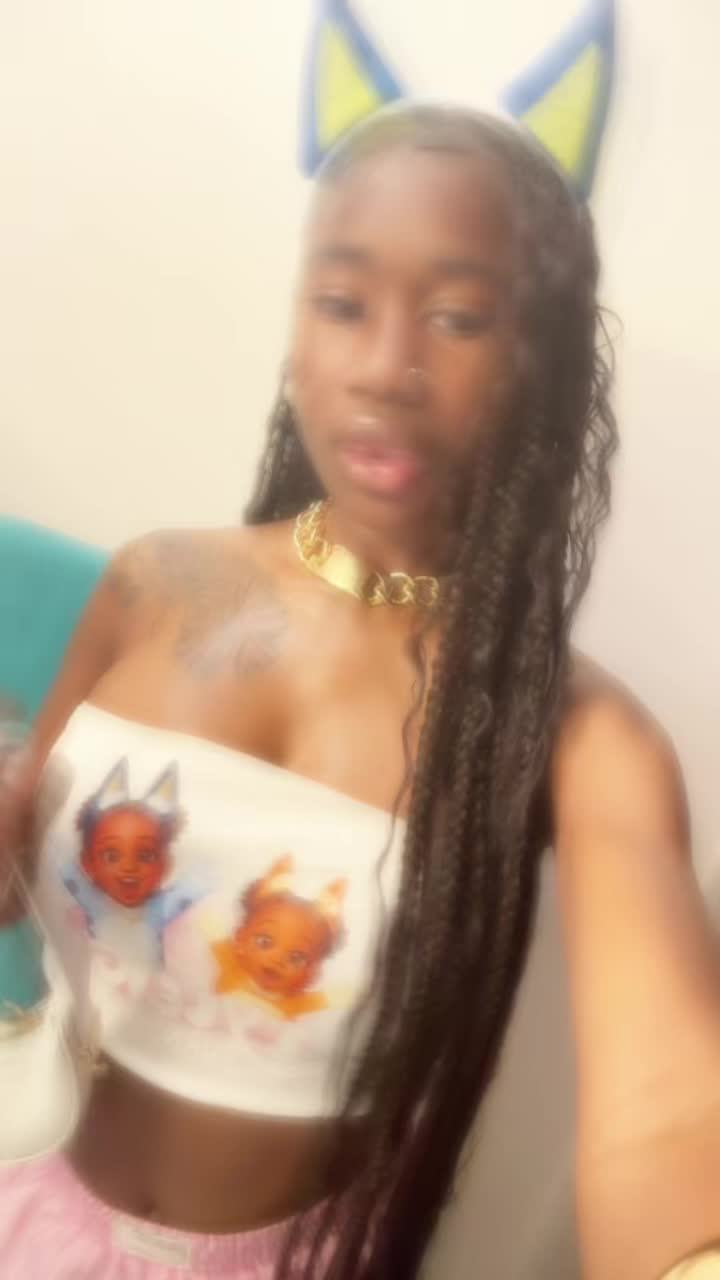 @mya