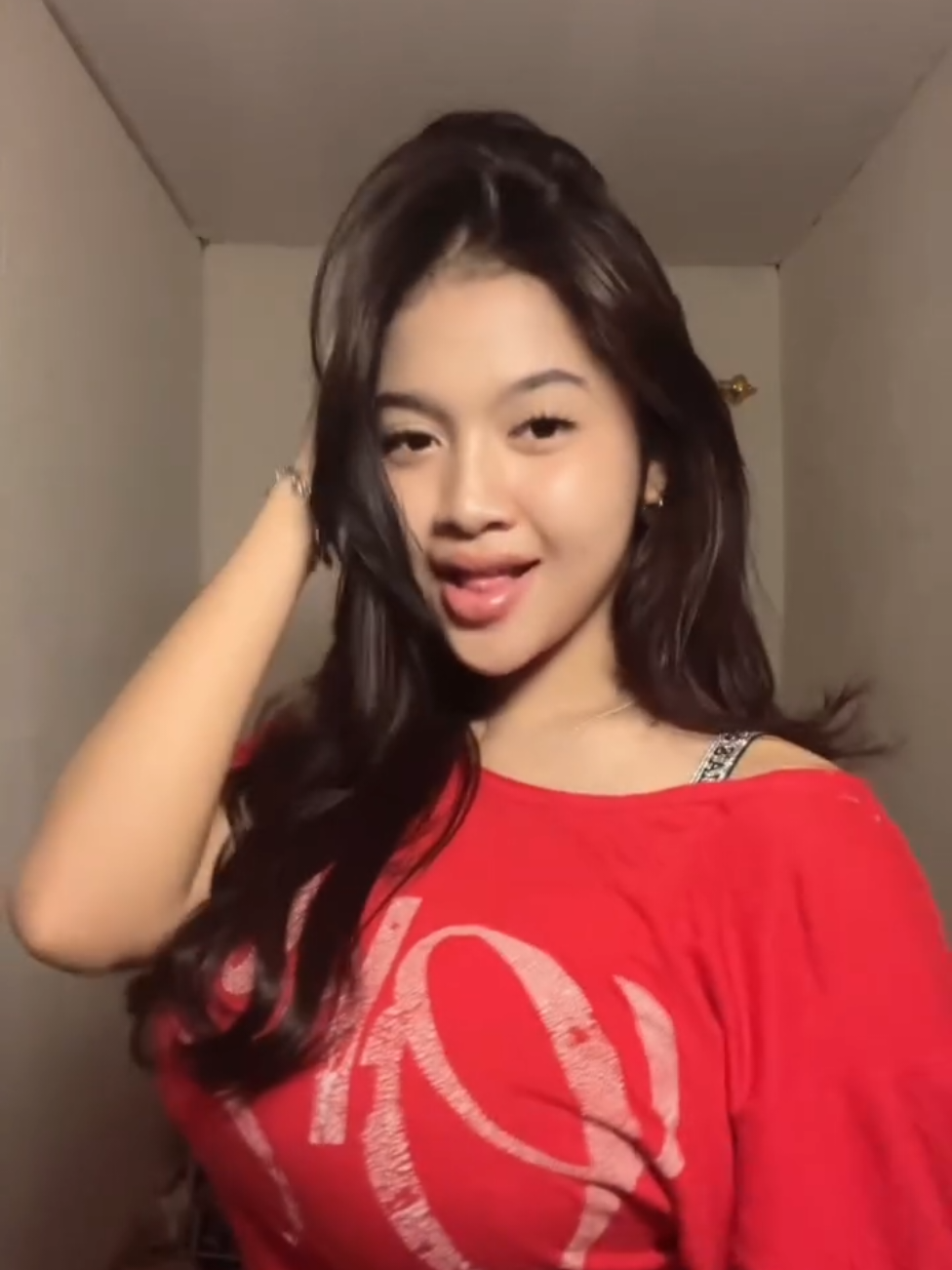 @GlowDance.id