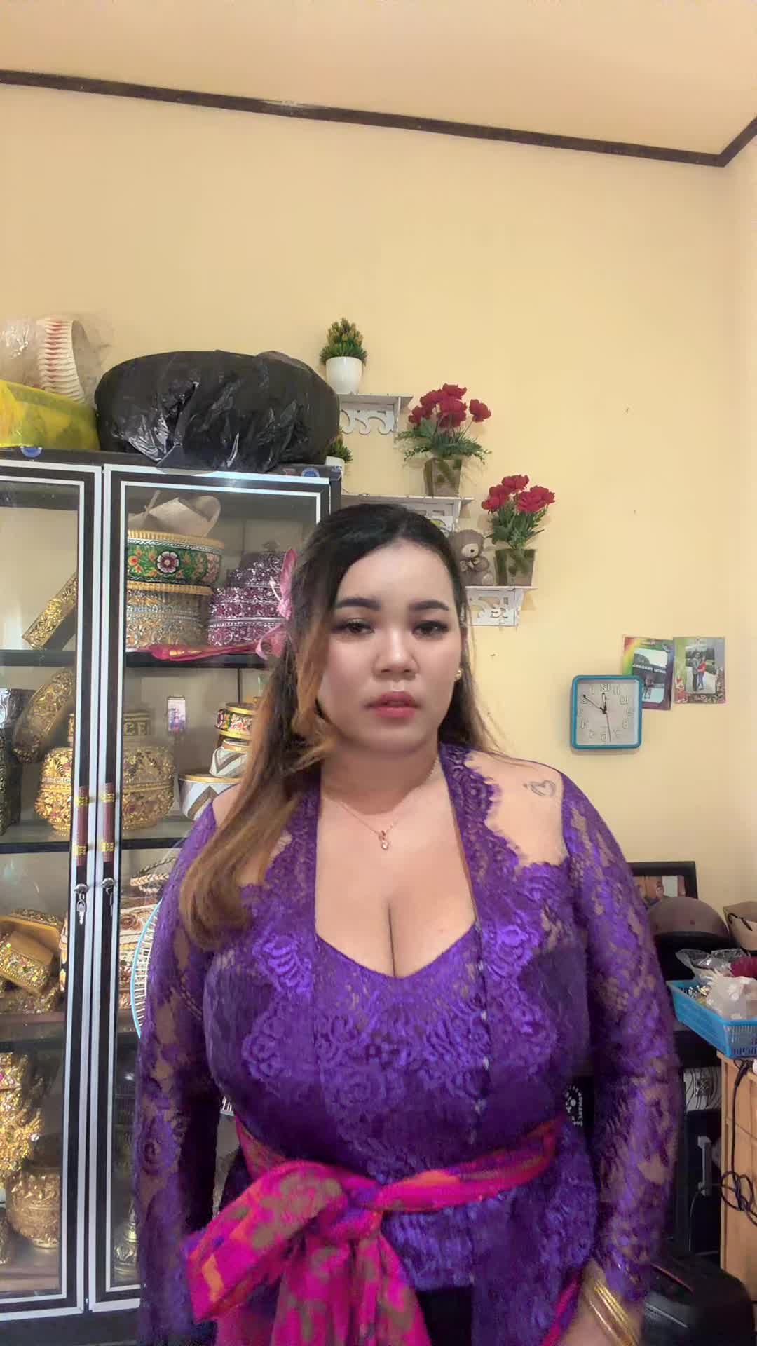 @Mbok ulan ๐ผ