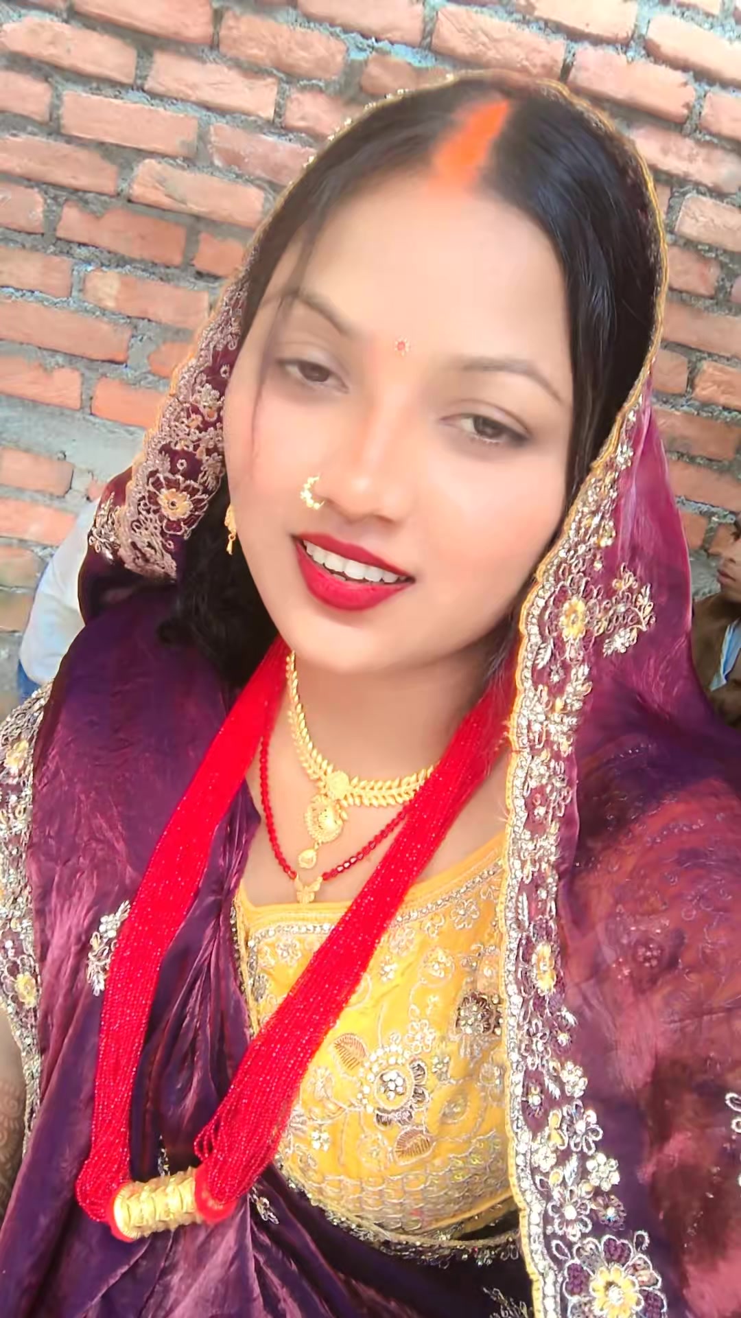 @❣️ Suraj ko 👑 queen ❣️
