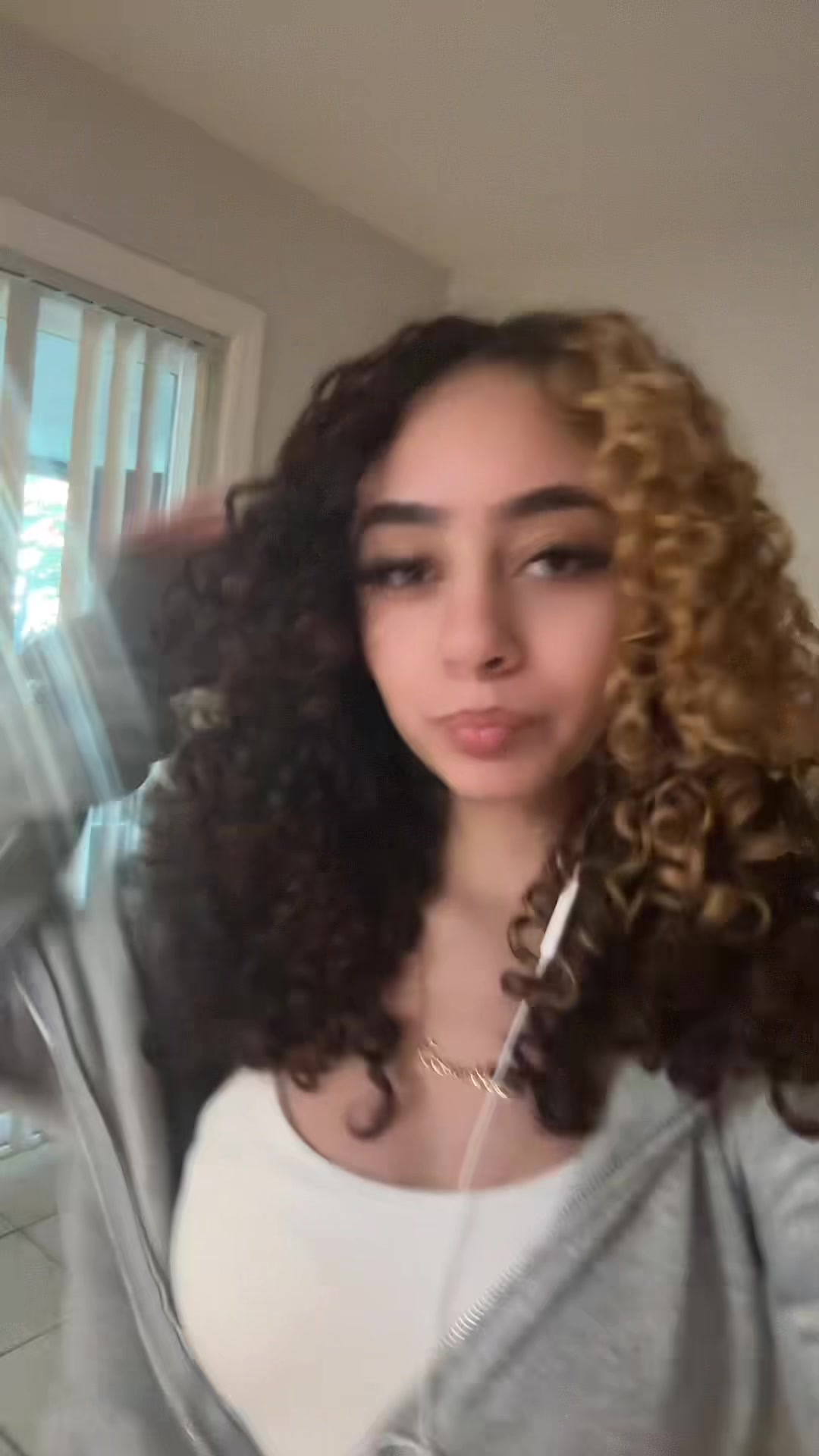 @mari