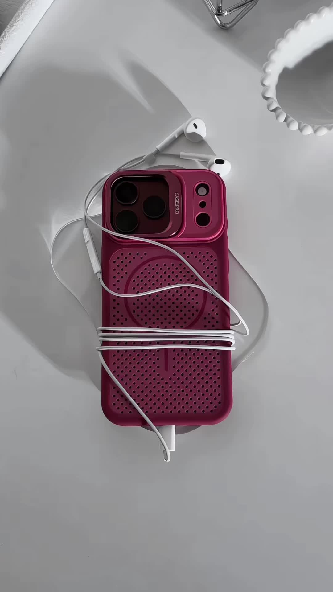 @𝑴𝑨𝑹𝑳𝑺 & 𝑪𝑶.
