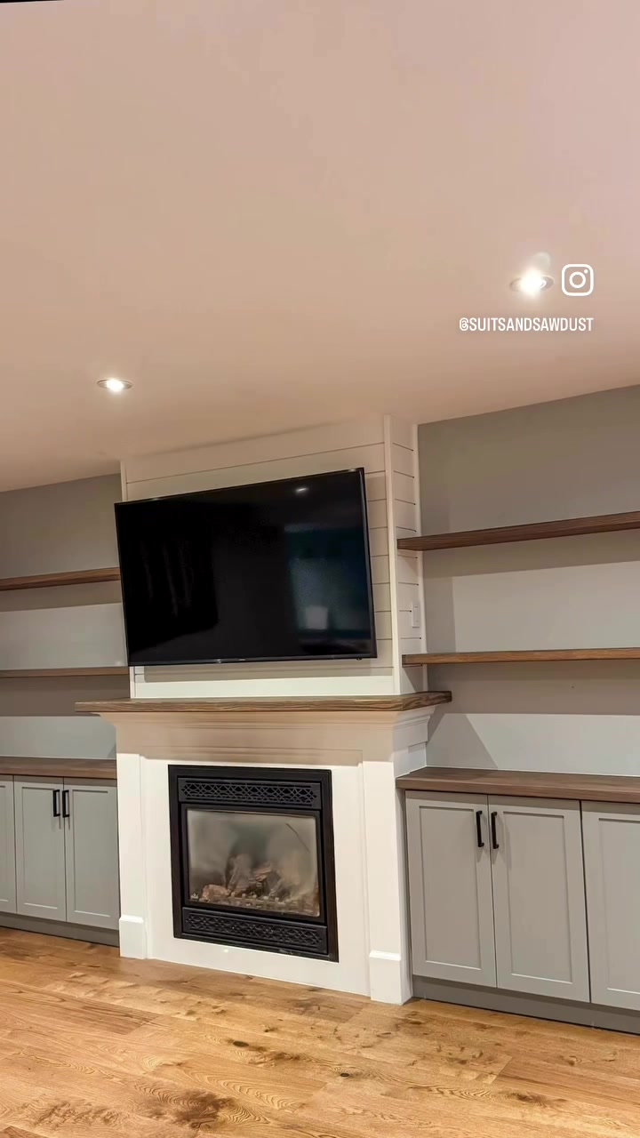 @suitsandsawdust