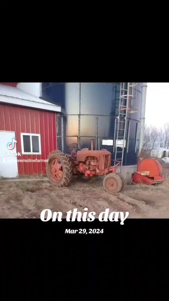 @DeereMolineFarmer
