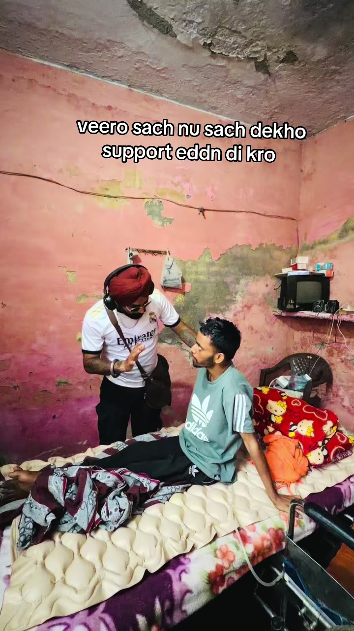 @Laddipunjabiartist🎭🎸