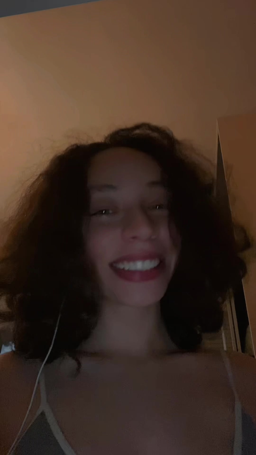 @Mia