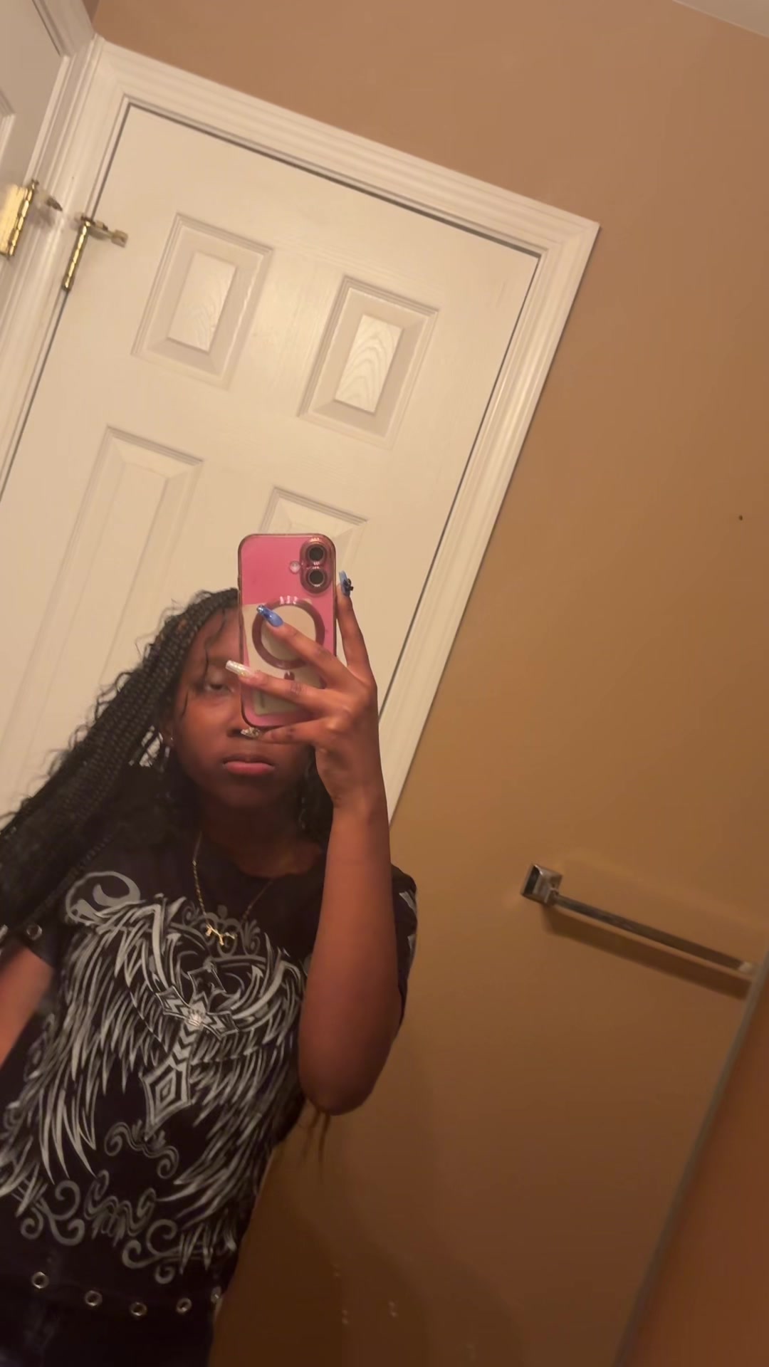 @Prettygirllexi1