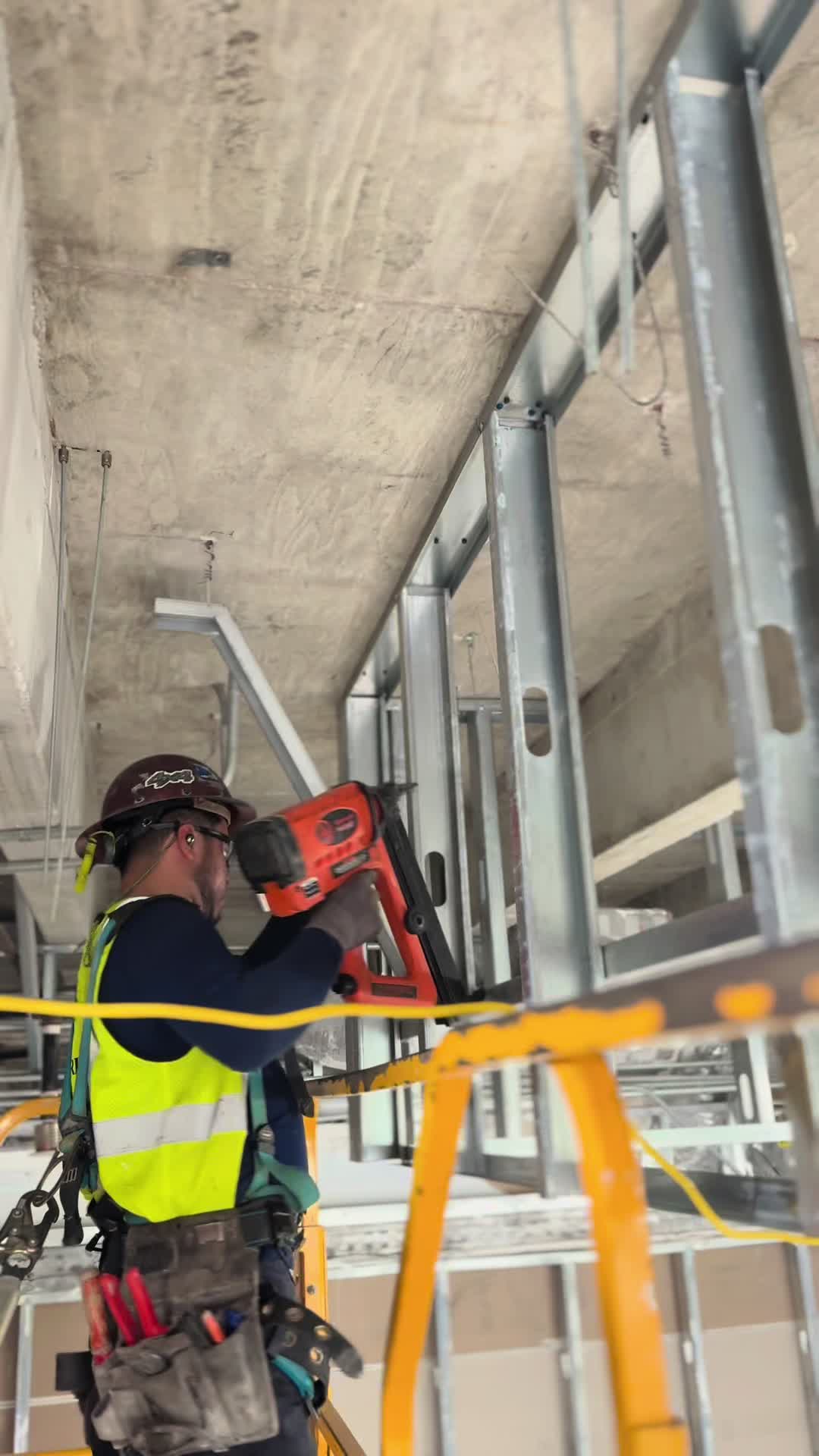 @Drywall_hanger