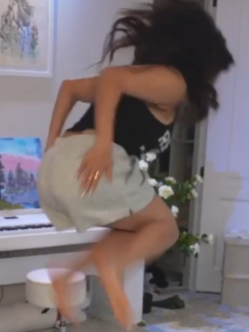 @Just Bonnie Clips