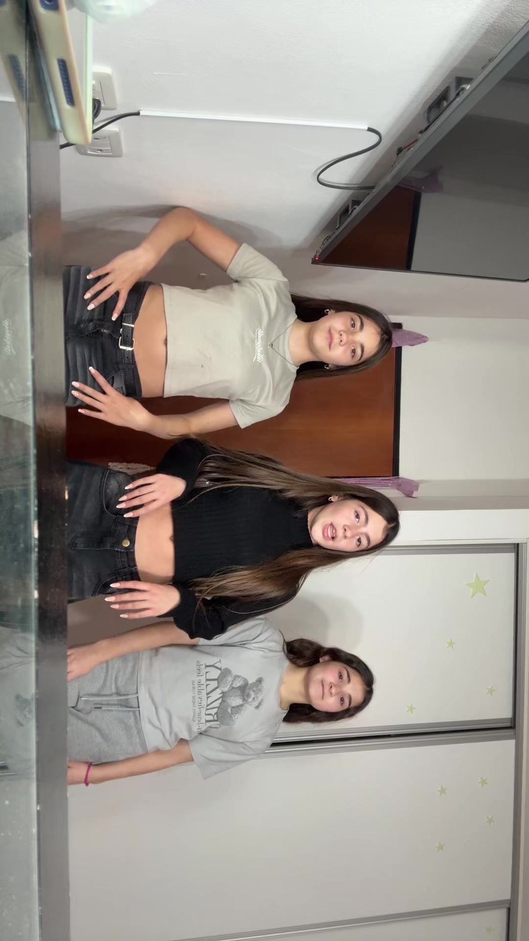 @Tiniii💋🤷♀️