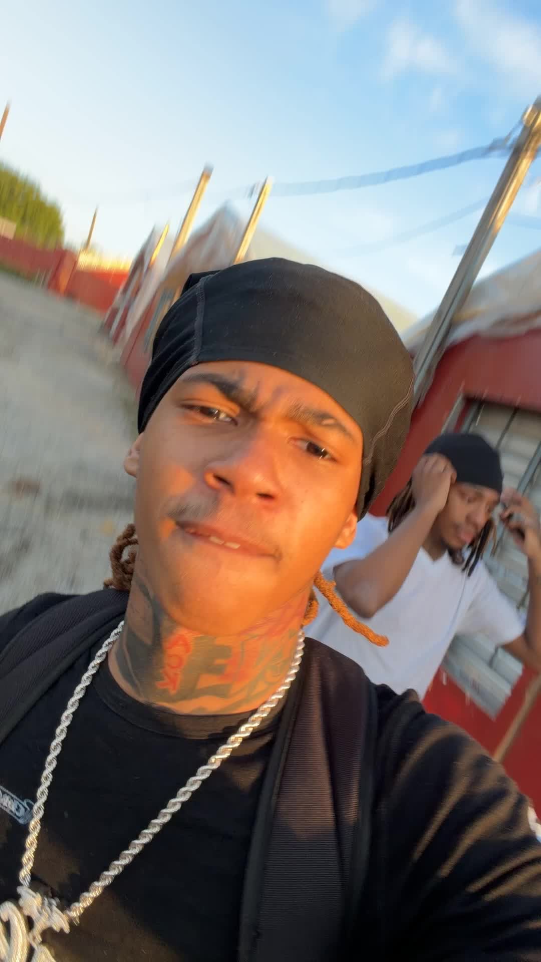 @Liltwin