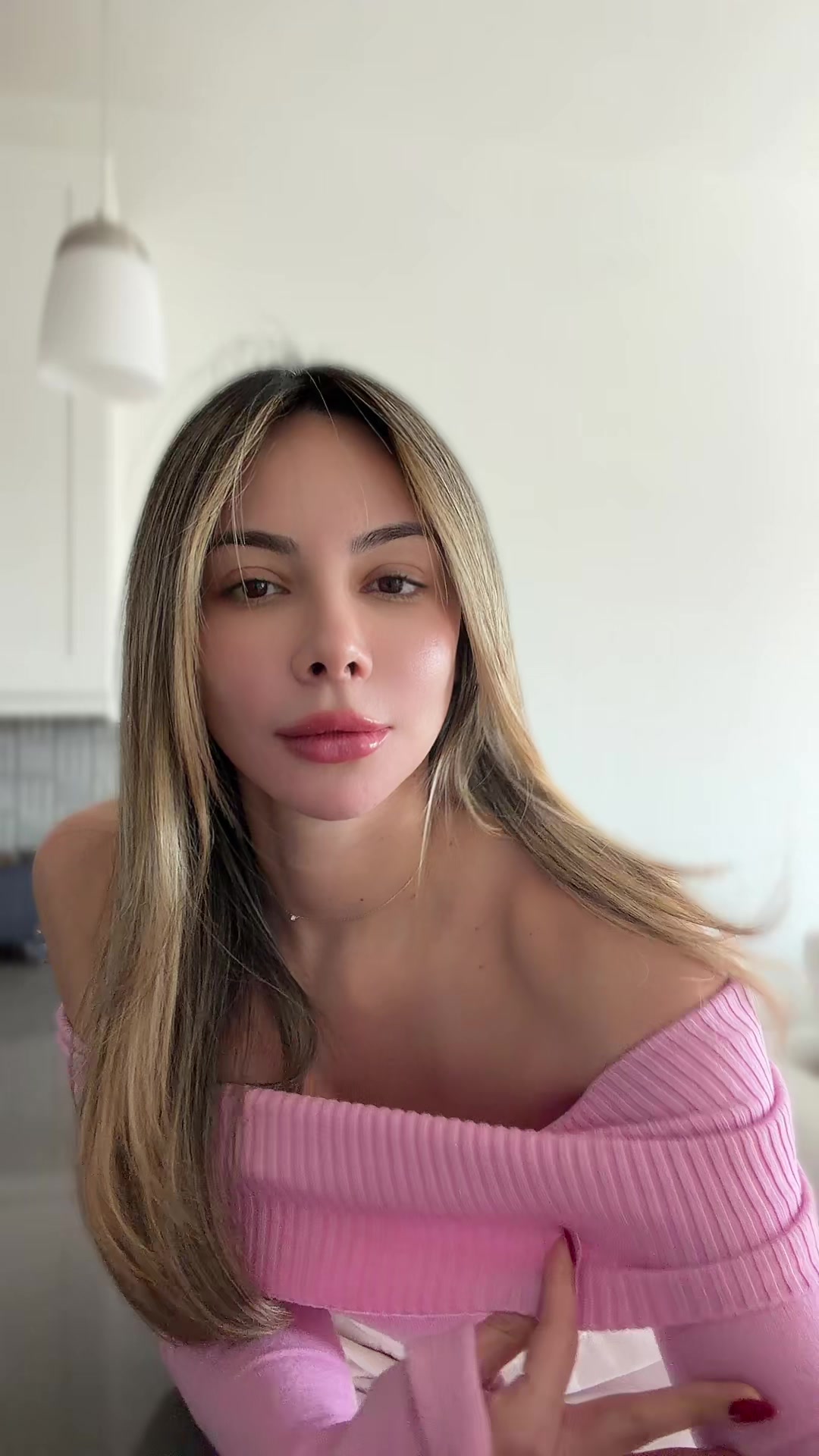 @Laura Valero