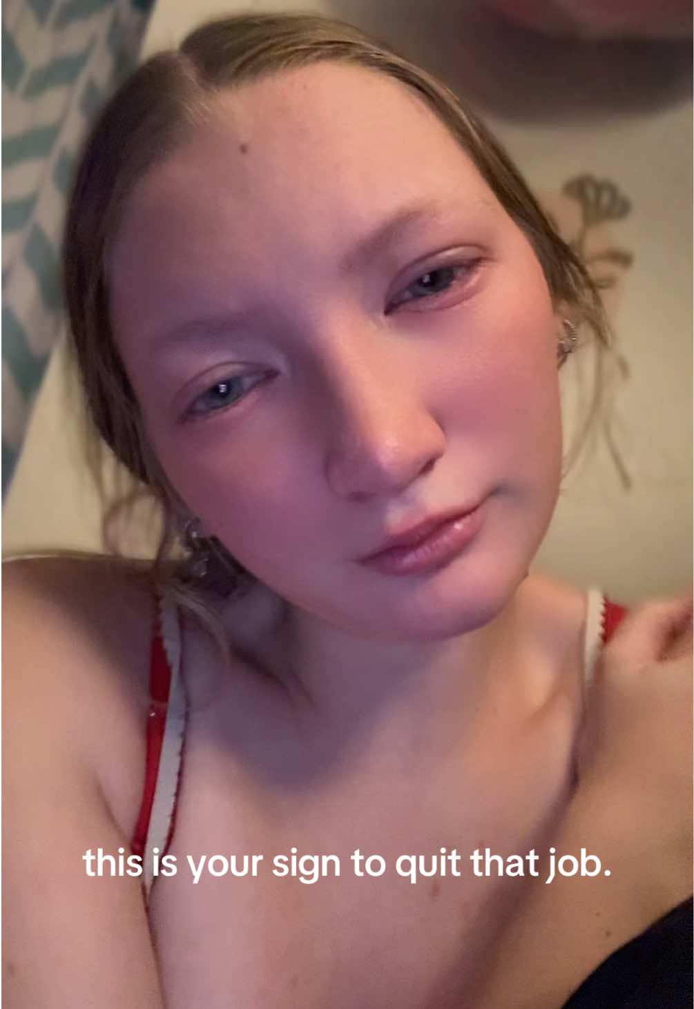 @chloeeconn