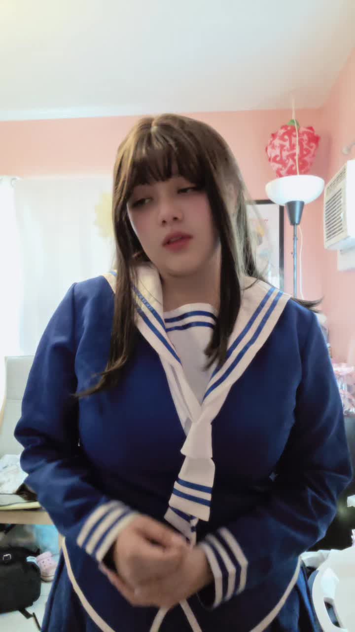 @<3