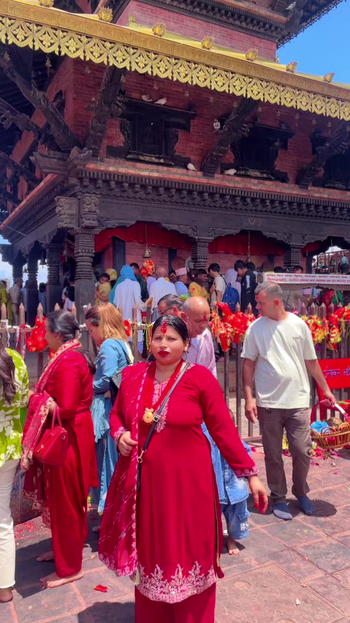 @Reesika Ratna Reesik