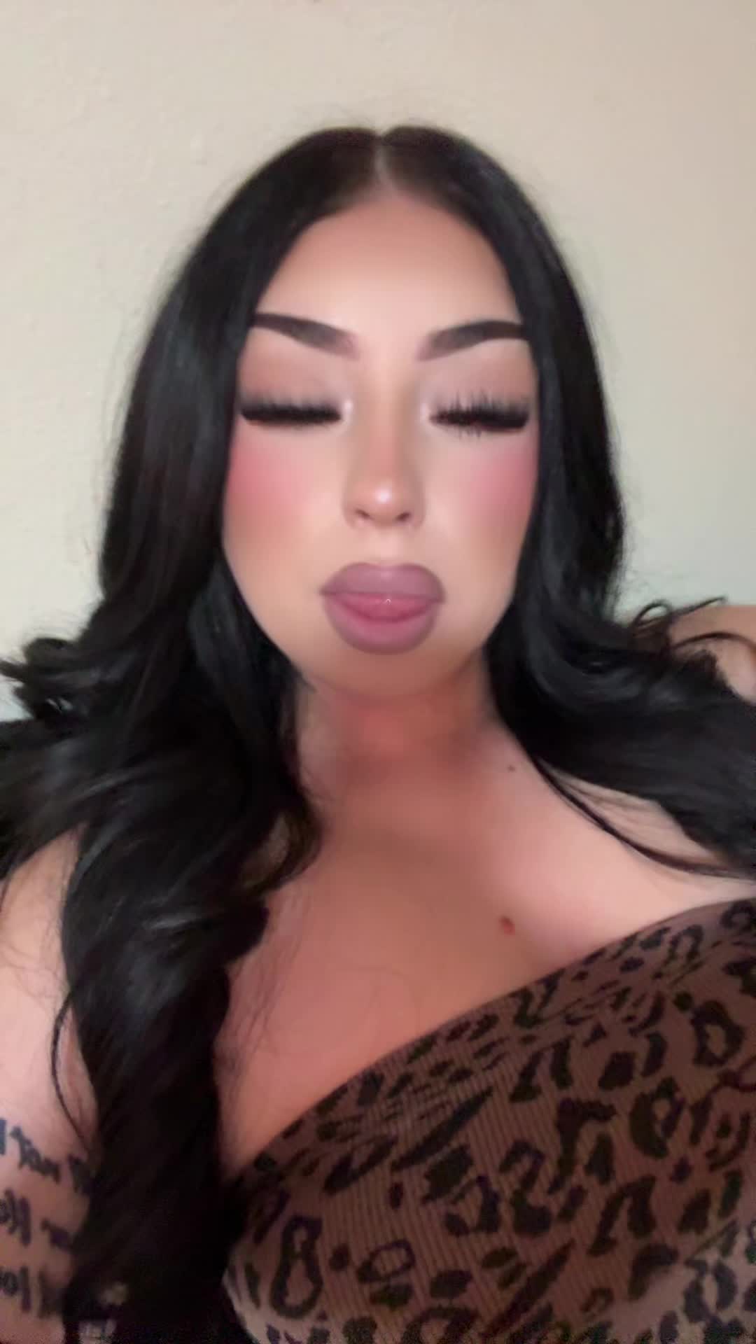 @♕