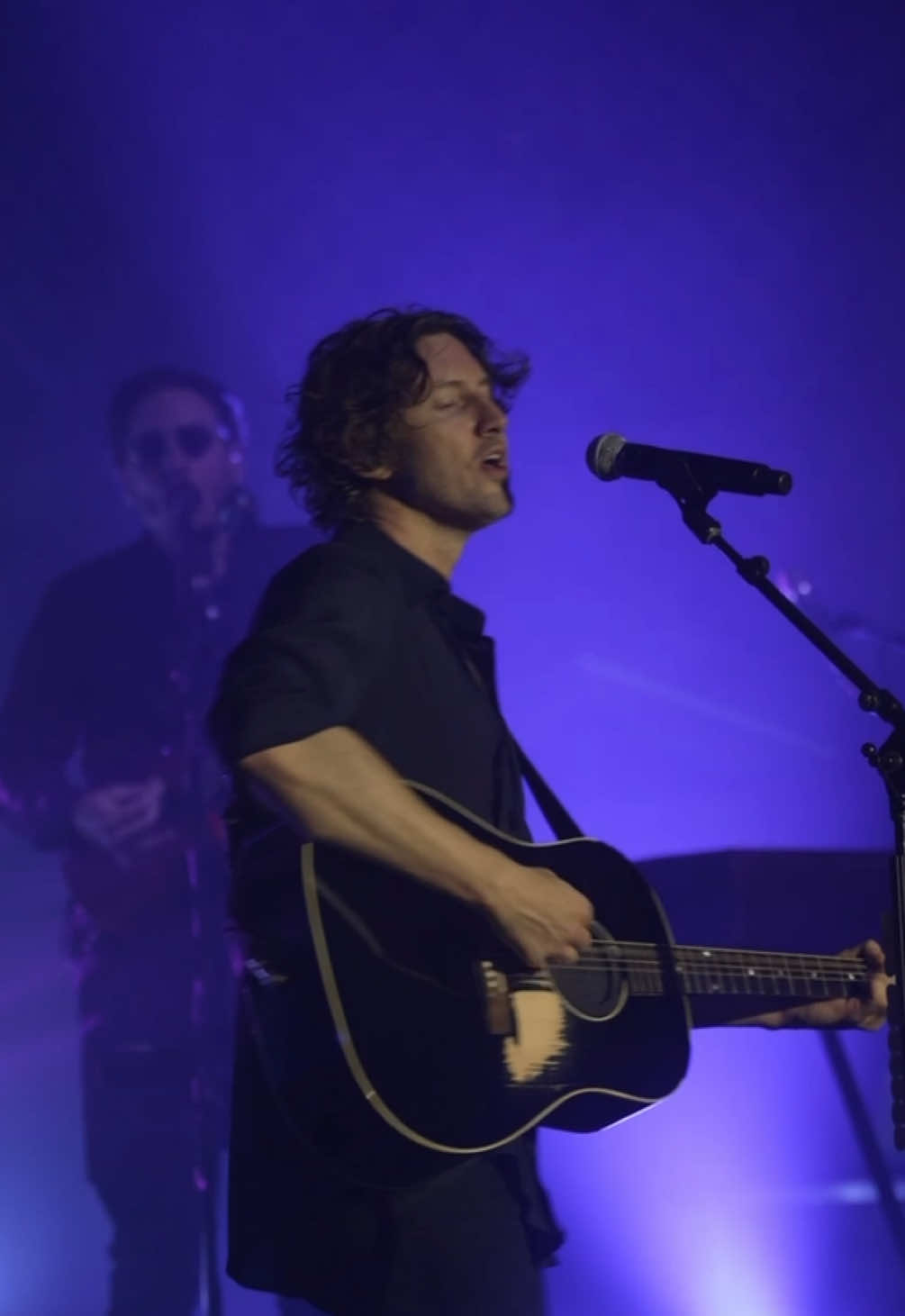@Dean Lewis