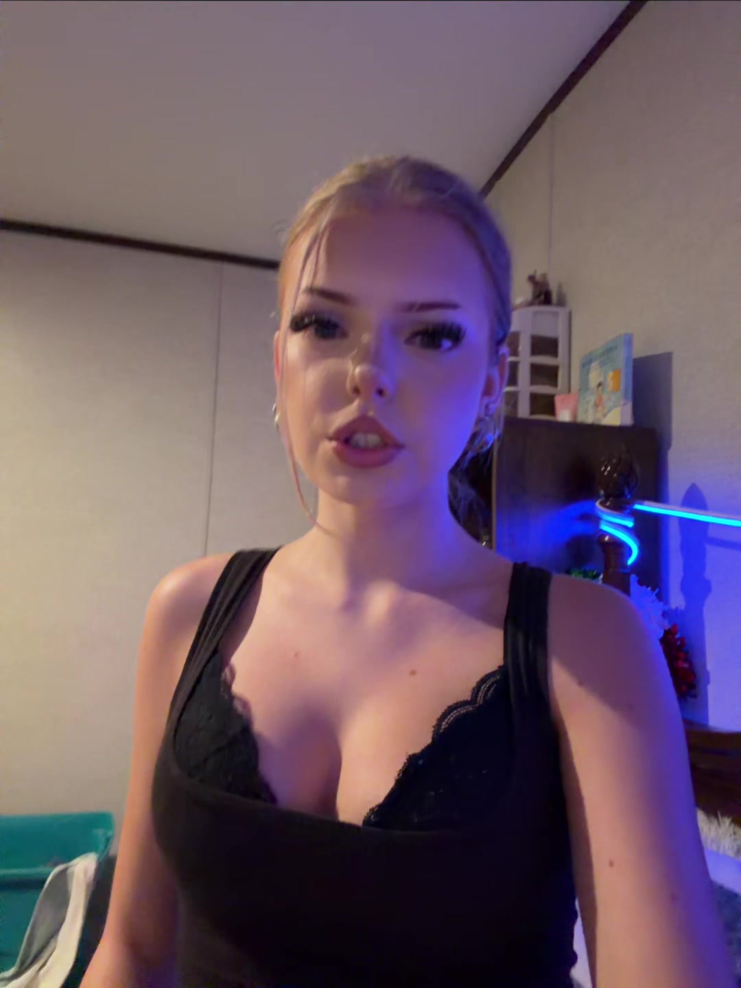 @eyeiris23